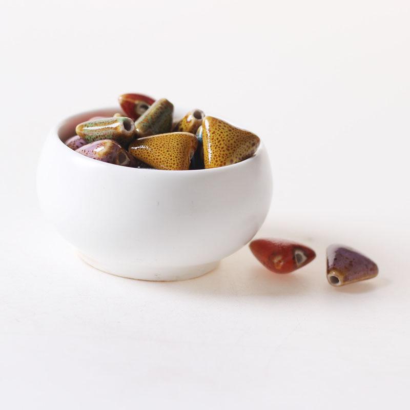 Floral Glaze Triangle Beads 16mm - Irregular Loose Beads for Bracelets