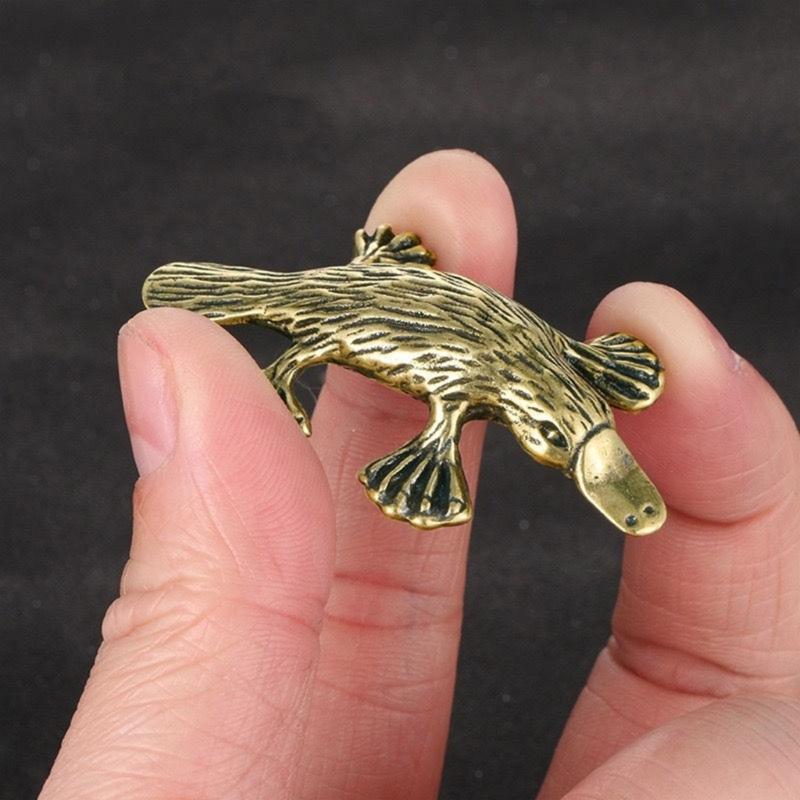 Brass Duckbill Statue Elegant Antique Metal Animal Miniature Collectible Figurine for Home Office Desk Fengshui Decors