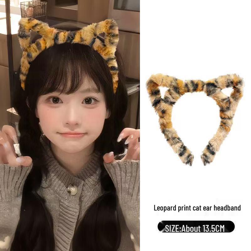 Cute Wide-Brimmed Plush Cat Ear Headband for Face Washing & Teeth Brushing - Includes Hair Tie & Clip