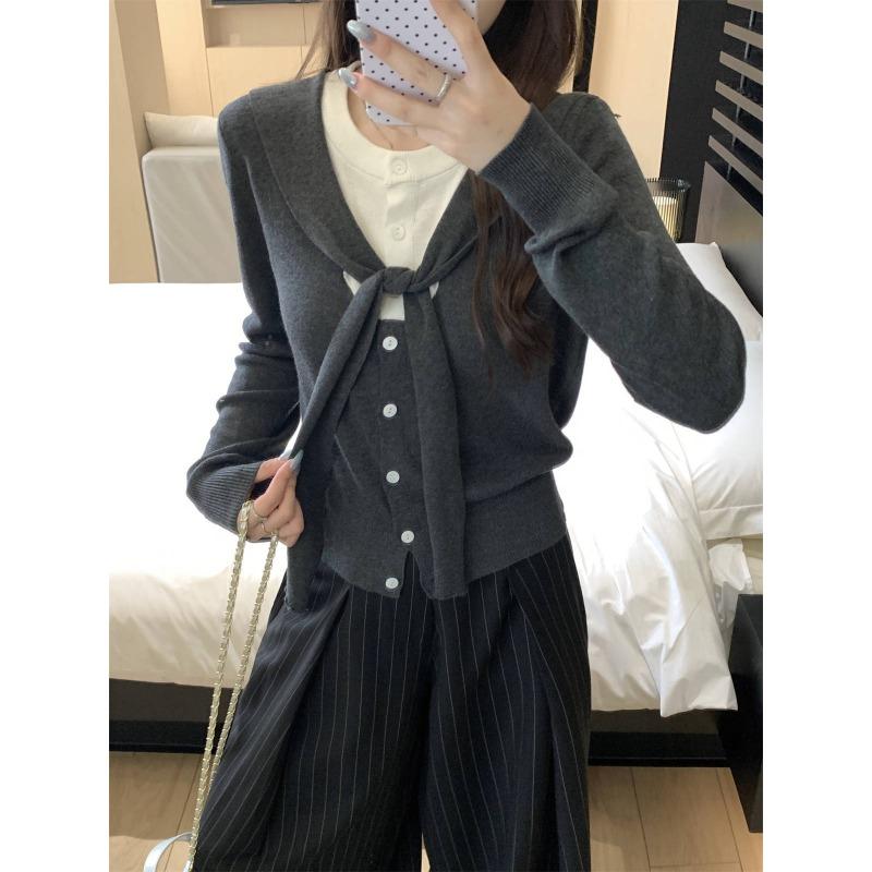 Contrasting color shawl knitted sweater jacket women's spring and autumn niche fake two tops button sweater cardigan