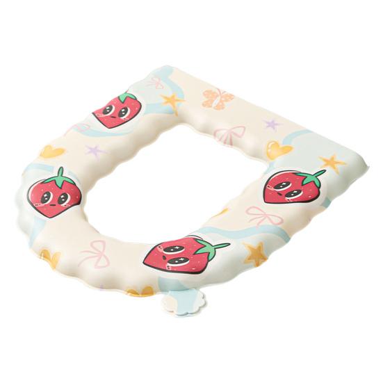 

Toilet Seat with Integrated Handle Fruit Pattern Easy to Clean EVA Waterproof Thickened Surface Quick Drying Toilet Seat 3.5mm Strawberry