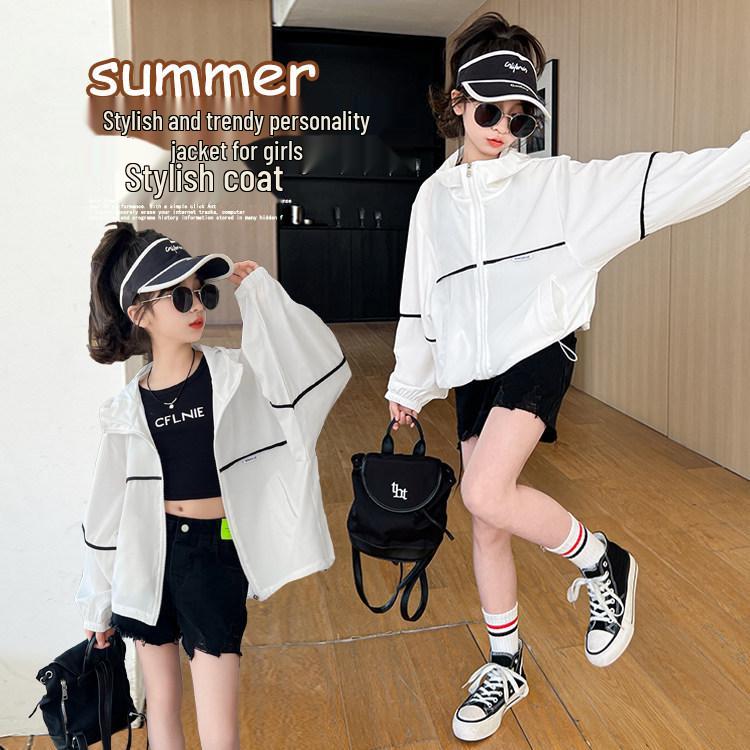 2026 New Stylish Girls' Hooded Sun Protection Jacket - Lightweight Summer Wear for Older Children