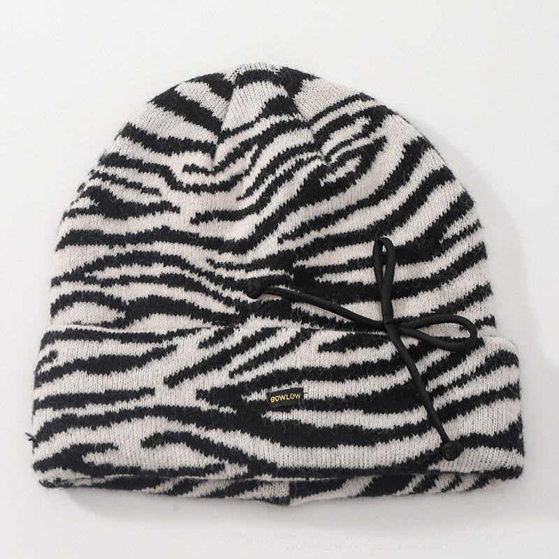 Winter Hat for Women Casual Versatile Knitted Hat Big Head Circumference Thickened Warm Wool Hat Zebra Striped Ear Protection Cold Hat
