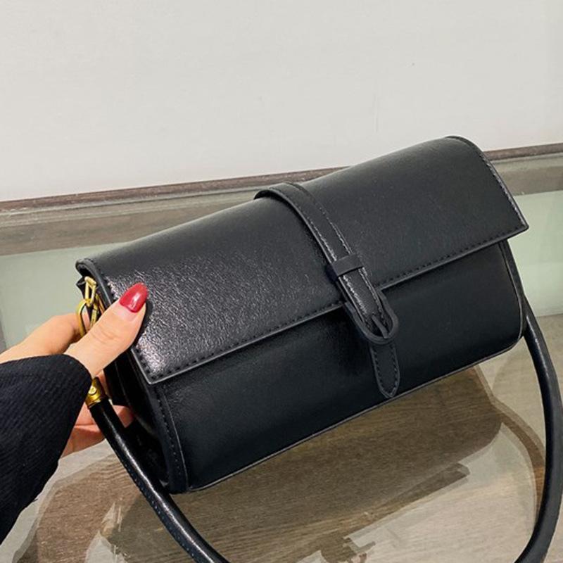 Autumn Foreign Style Small Bag Women's 2025 New Korean Version Casual Retro Shoulder Messenger Bag Trendy Fashion Small Square Bag