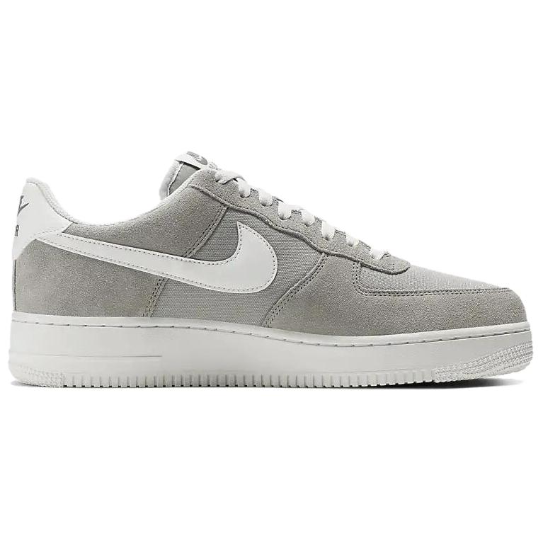 Nike Air Force 1 Resistentes al Deslizamiento Resistentes a la Abrasión de Caña Baja Zapatos de Skate Unisex Blanco Gris AQ8741-300