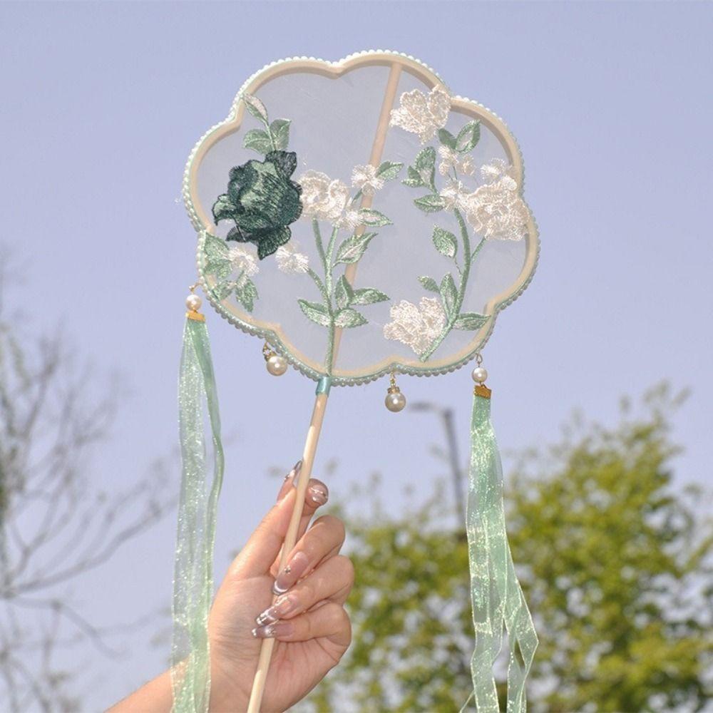 Long Handle Circular Fan Decorative Floral Pattern Silk Fan Elegant Hanfu Fan Wedding Favors