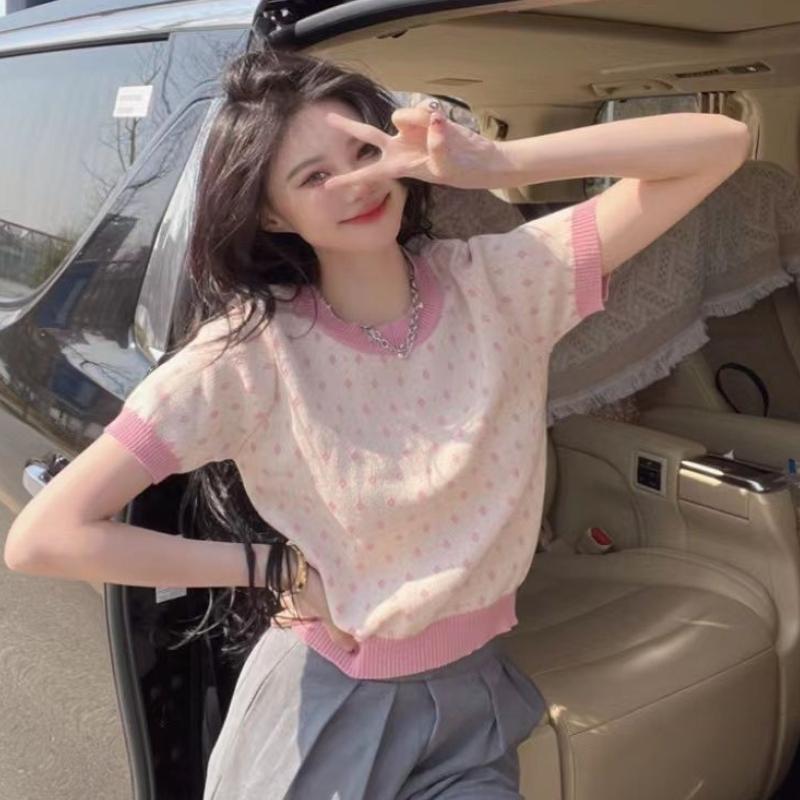 Gentle Korean Winter Knitted Short Top with Female Design Pink Splicing Short Sleeve
