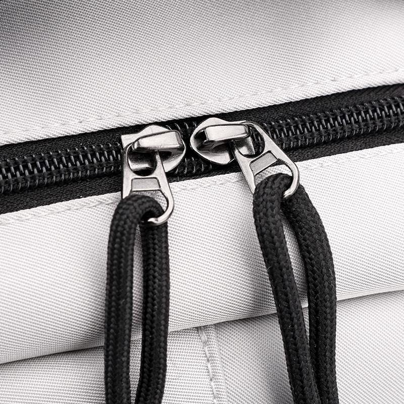 Stylish Urban Backpack with Multiple Pockets and Compartment