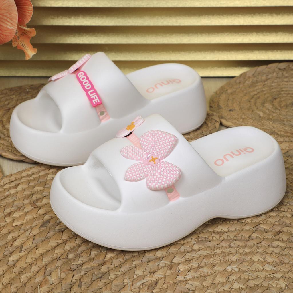 Fashion 2025 Summer Platform Cloud Slippers Women Comfy Solid Color Soft Sole EVA Pillow Slides Woman Couple Non Slip Beach Flip Flo