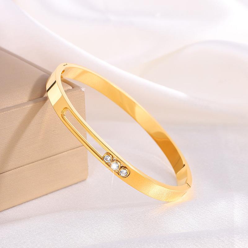 Titanium steel bracelet gold high version temperament zircon bracelet women's light luxury fashion elegance does not fade simple bracelet