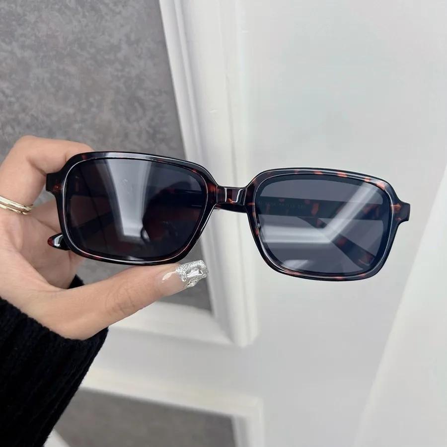 Fashion Women Sunglasses Men Square Vintage Big Frame Sun Glasses Stylish Mirror Black Retro Oculos