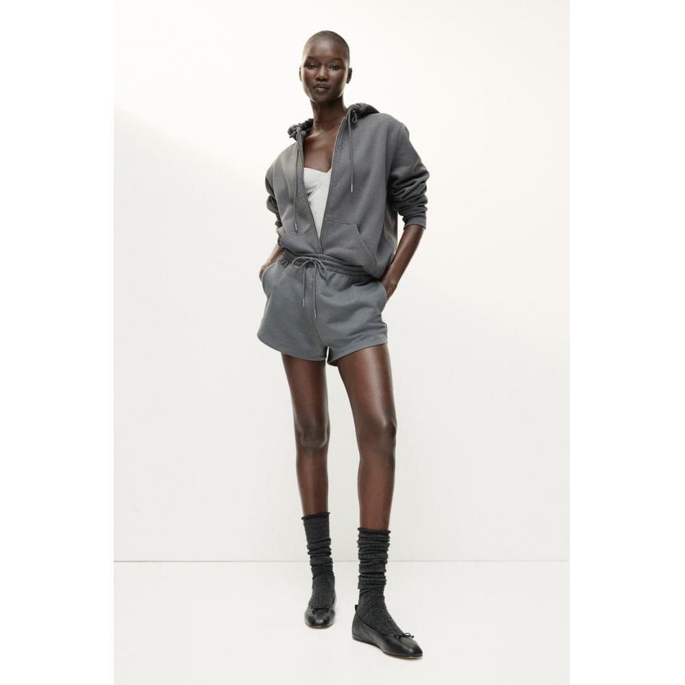 

Спортивные шорты HM темно-серые