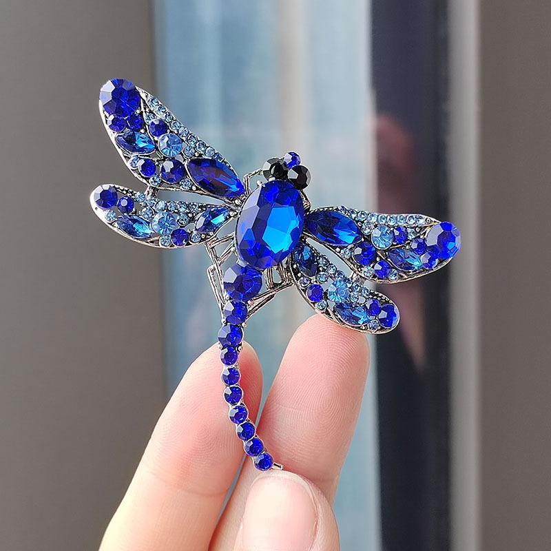 Stylish And Versatile Retro Brooch