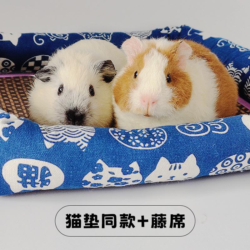 Summer Small Pets Cool Nest Puppy Kitten Rattan Mat Cute Print Pet Cooling Mat for Guinea Pig Hamster Chinchilla Small Cage