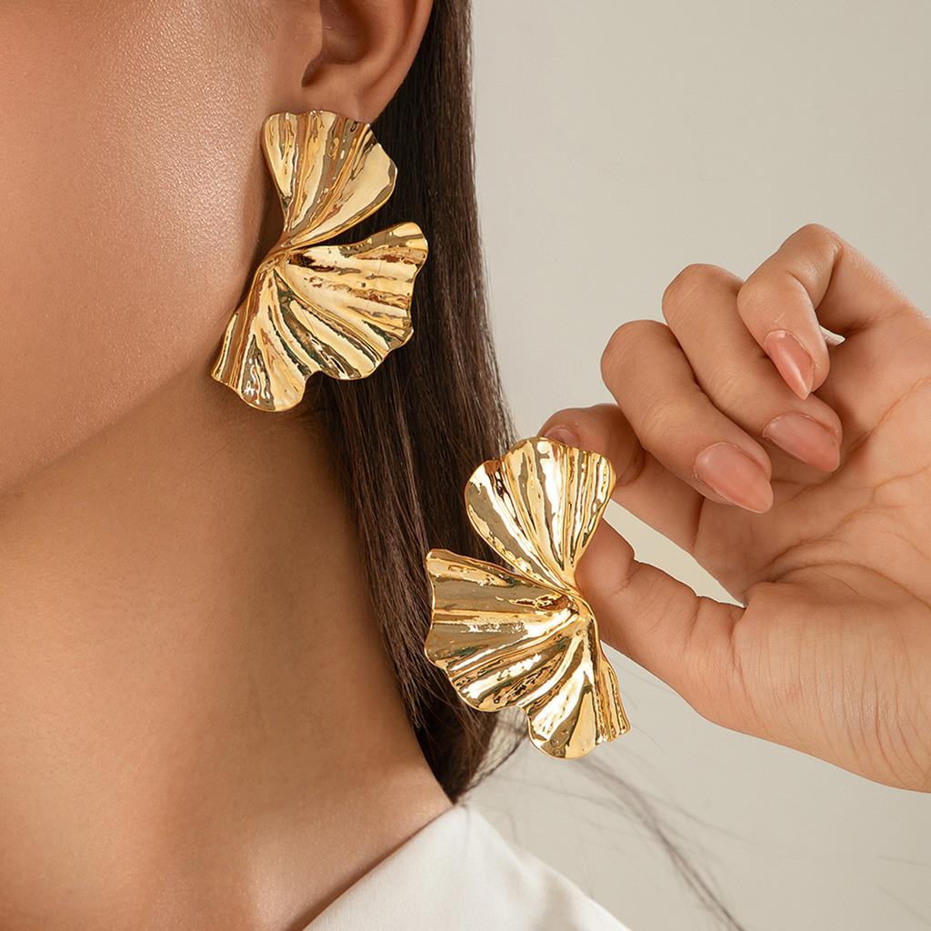IngeSight.Z Punk Irregular Metal Half Ginkgo Leaf Stud Earring Vintage Geometry Gold Color Earring Women's Elegant Party Jewelry