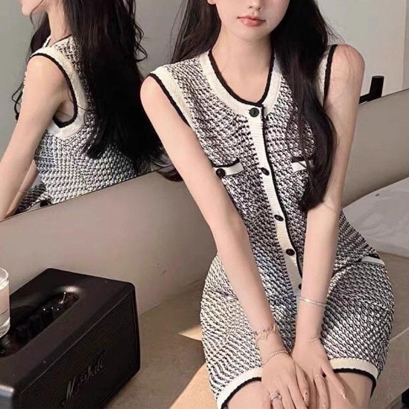 French Retro Light Luxury Socialite Temperament Small Fragrance Style Dress for Women Slim Knitted Ice Silk Hip Vest Skirt