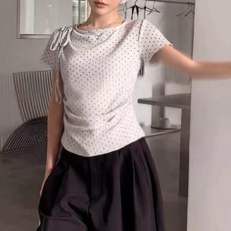 Pure desire gray polka dot strap front shoulder short-sleeved t-shirt women's summer new slim-fit short Korean Spice Girl top
