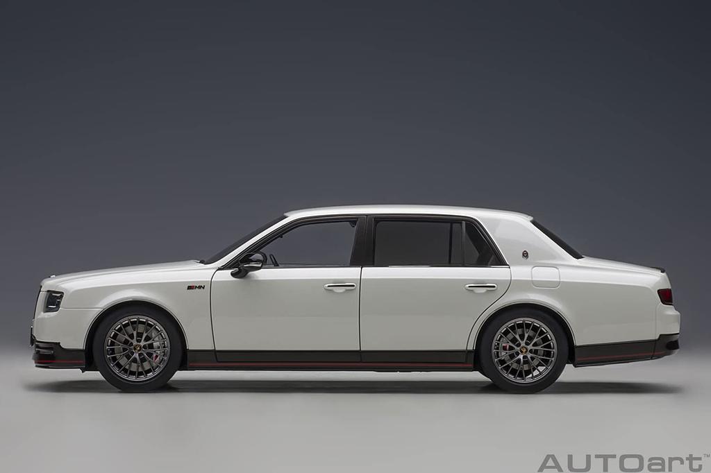 AUTOart 1/18 Scale Toyota Century GRMN Pearl White Finished Product 78764