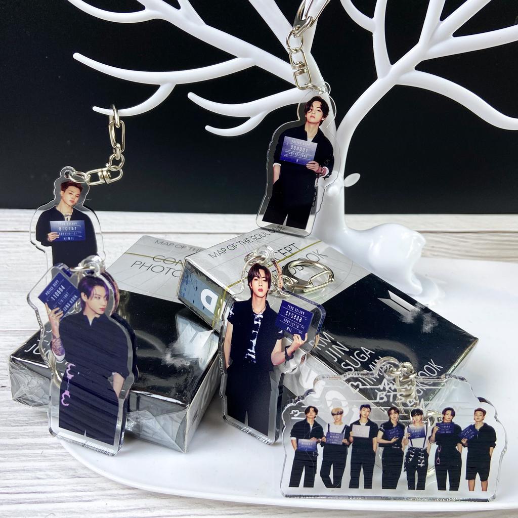 BTS Funny Cartoon Acrylic Keychain, Bangtan Boys Member Face with Cute Outfit Keyring, Kpop Idol Bag Pendant for ARMY Fans
