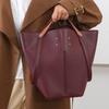 Customized Bucket Bag, Fashionable Big Brand Flat for Women's Handbag, High-end Tote Bag, Large Capacity Customized Women's Bag