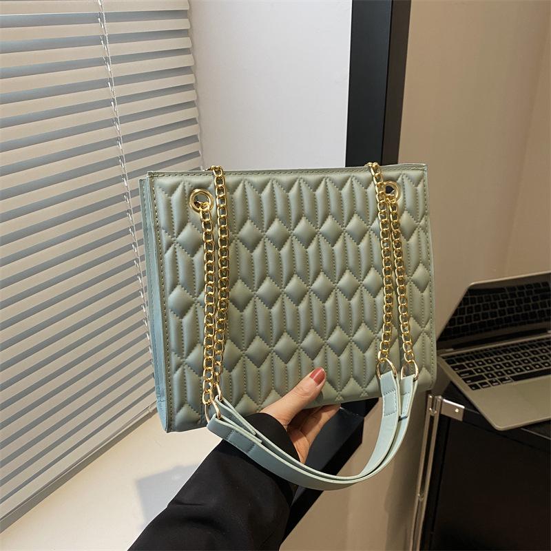 

Женская сумка-тоут на цепочке большой вместимости - Модная простая сумка через плечо на плечо 2024 года зелёный