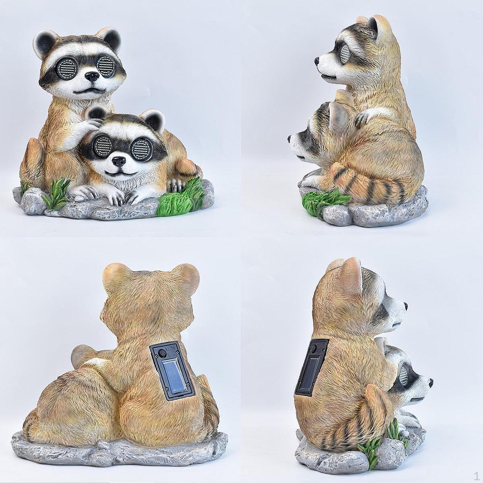 

Garden Raccoon Couple Solar Light Statue, Resin, Outdoor Decoration, Decorative with Realistic Eye