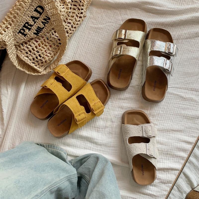 ~ Lazy one-pedal double-breasted beach thick-bottomed sandals for women to wear in summer