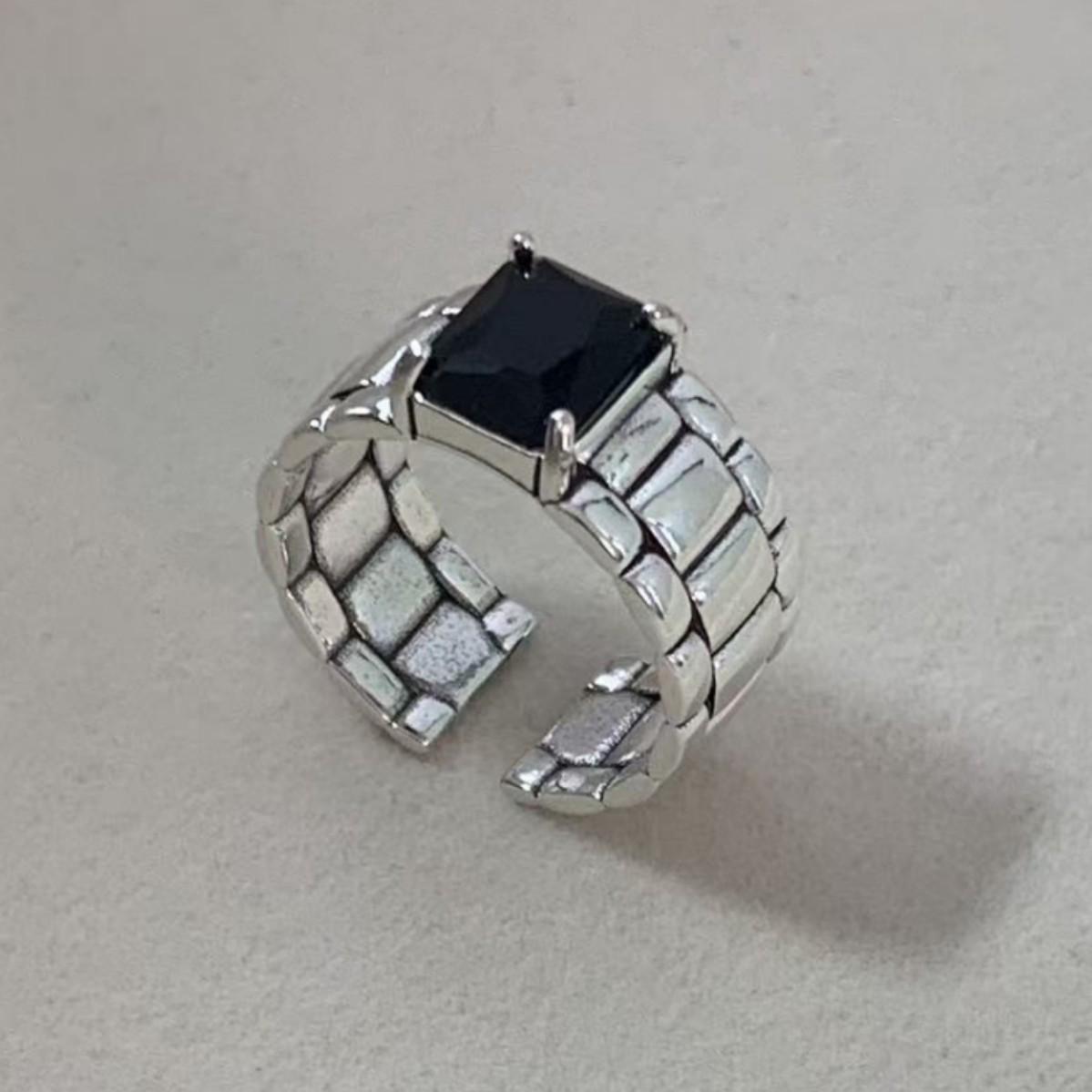 Unisex Trendy Black Zircon Rectangular Ring