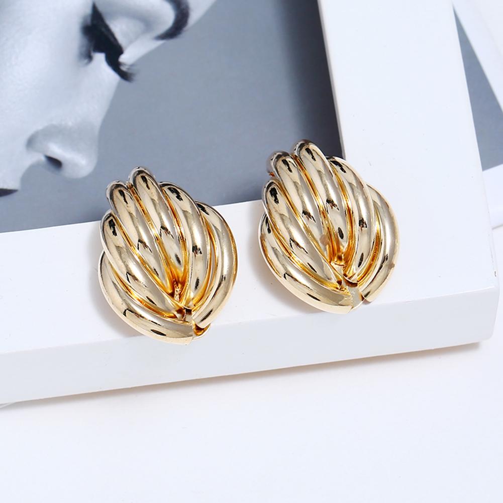 1 Pair Women Retro Chic Geometric Irregular Earrings