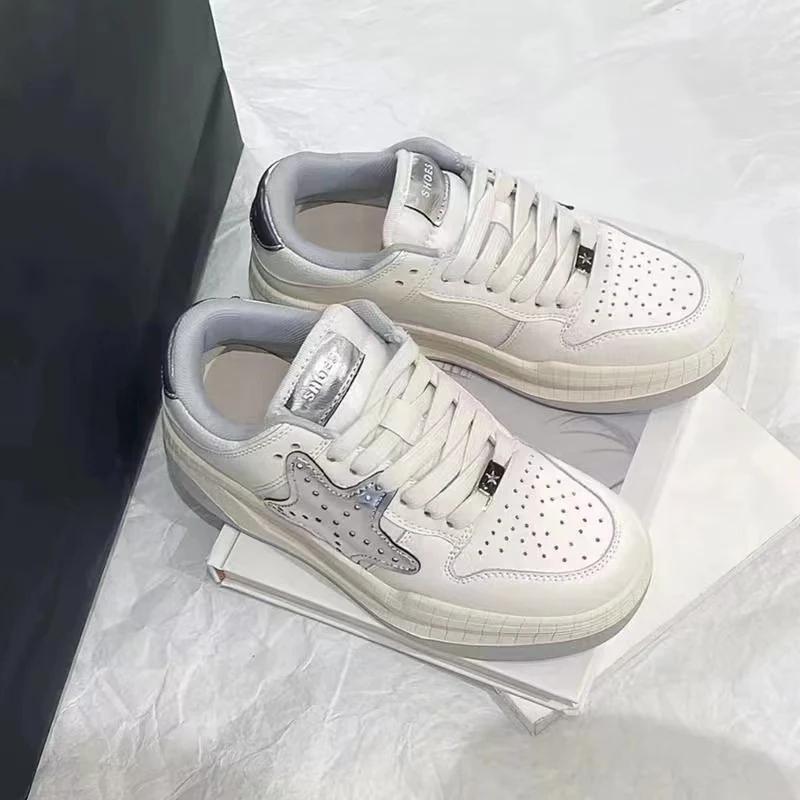 Women's Casual Sneakers Personality Star Running Sport Shoes Tennis Shoes Skateboard Shoe Trainers Skate Flats Walking Sneakers