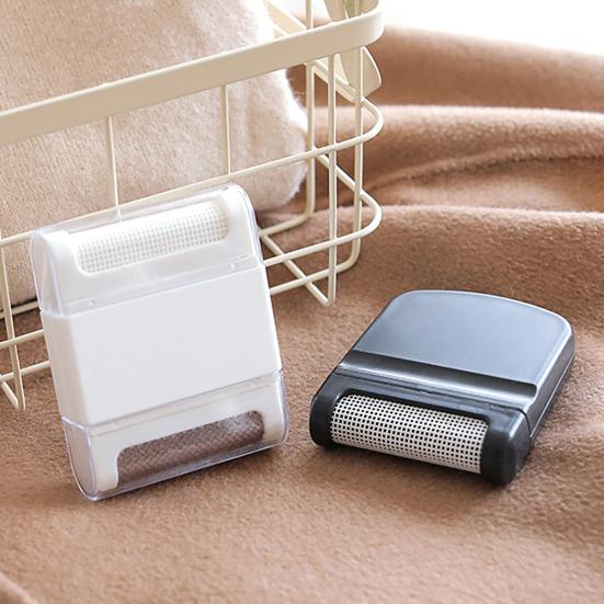 Manual Clothes Coat Lint Hair Bulb Ball Fluff Remover Cleaner Trimmer Machine