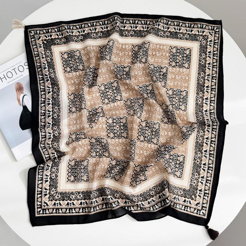 New temperament retro plaid printing scarf imitation cashmere fringed pendant square scarf high-end women's hanging spike silk scarf