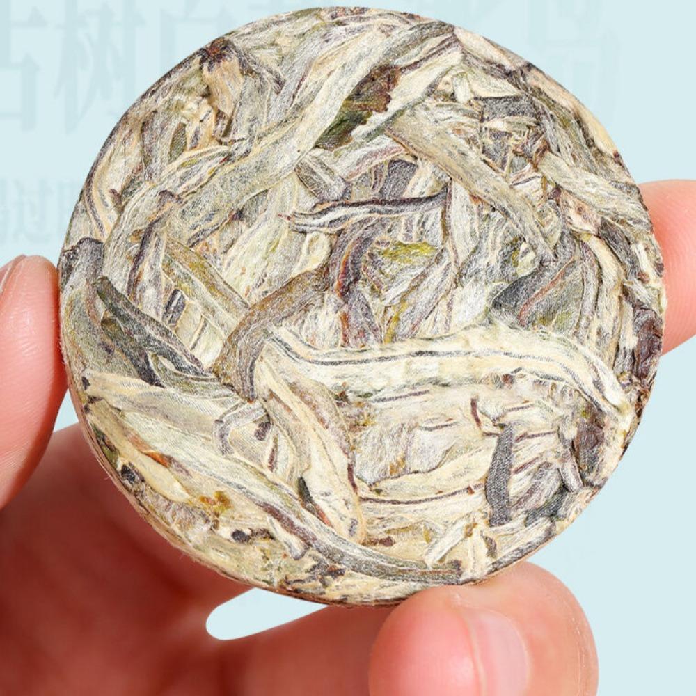 Icelandic Ancient Tree White Tea Pu'er Tea Raw Tea Yunnan Moonlight White Tea
