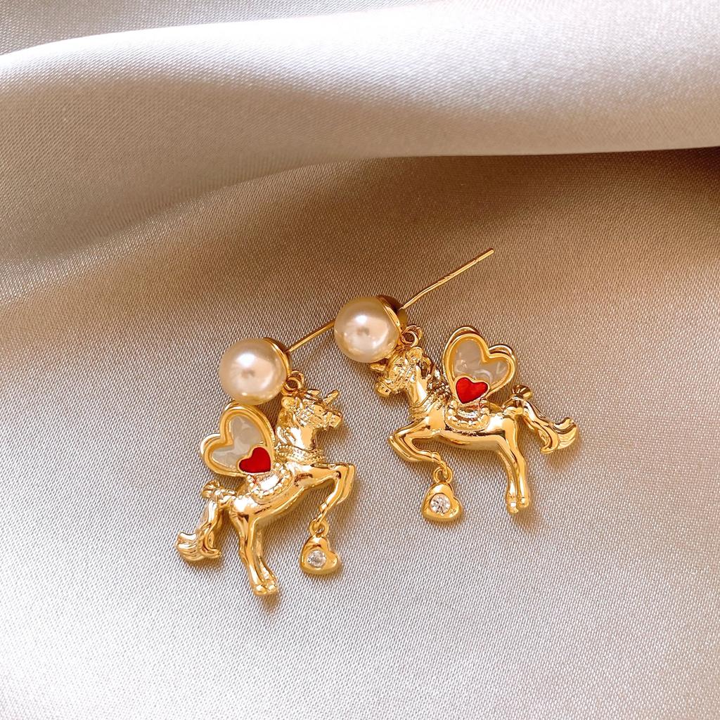 Liebesherz Einhorn Cartoon Pferd Perle Einzigartiges Design Vintage Ohrstecker für Damen Mädchen Mode Creolen Luxus Ohrringe