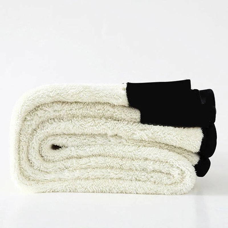 Thickened Fleece-lined Solid Color Lamb Wool Leggings for Women, High Waist, Tight-fitting, Warm Pants, Yoga Pants for Autumn and Winter.