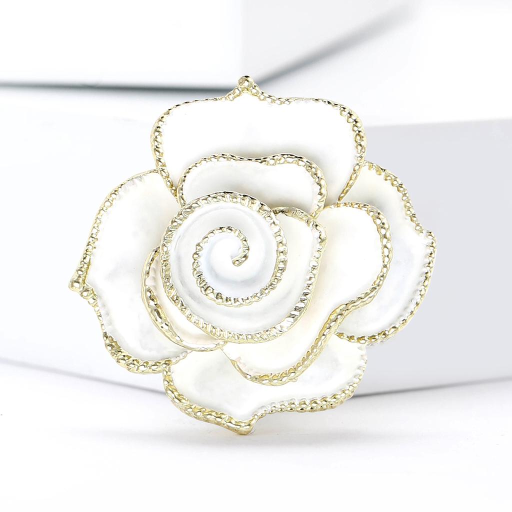 Elegant Enamel Camellia Brooches for Women Unisex Pearl Plant Pins Event Party Backpack Luxury Gift Decoration Clothes Accessory