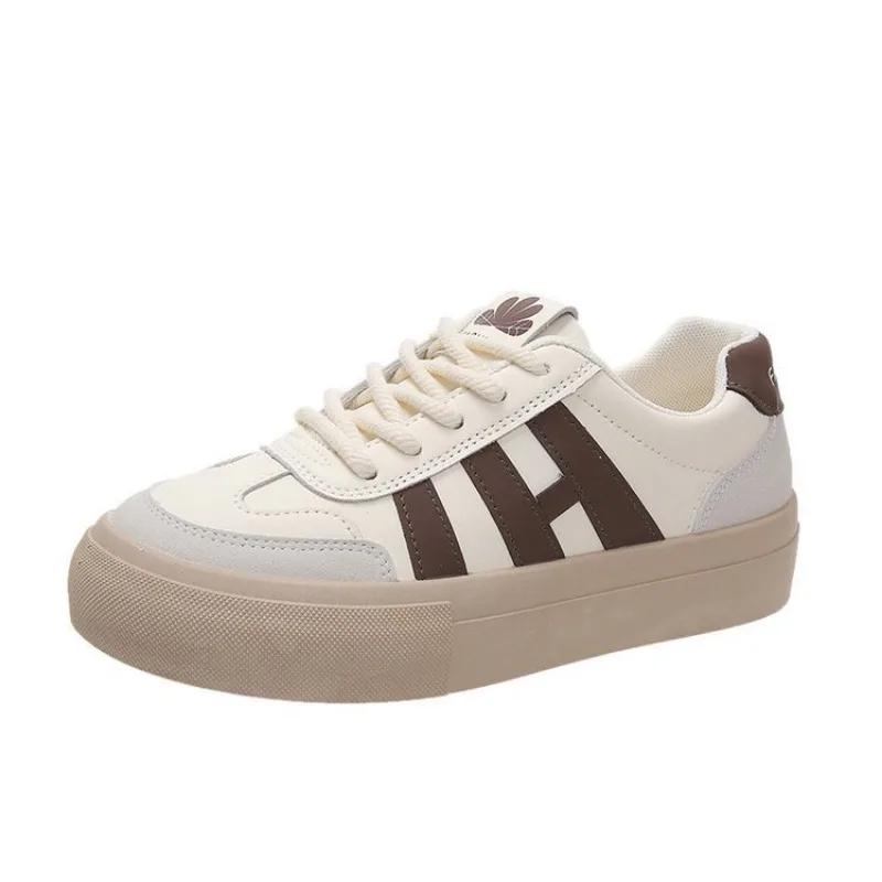 Women's Shoes 2025New Autumn Retro Round head LaceUp Casual Shoes for Women Comfortable Platform Walking Sneakers Tenis De Mujer