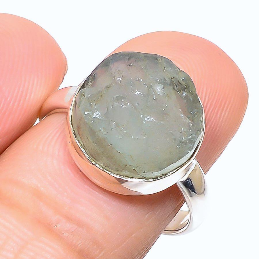 

Подарочное кольцо из чистого серебра 925 пробы с натуральным аквамарином S.8 b5c99