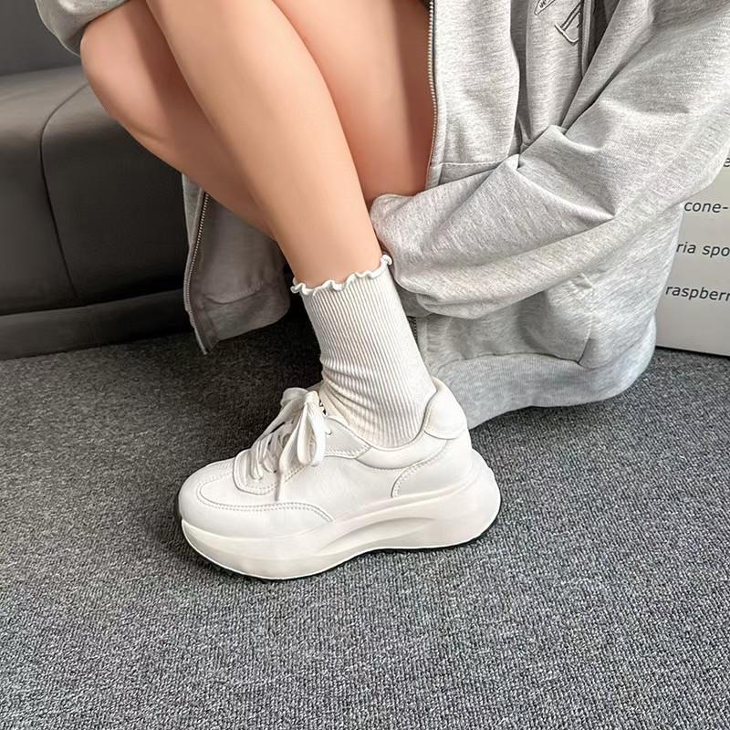 

Женские кроссовки из первого слоя коровьей кожи, весенние новинки, спортивная и повседневная обувь, универсальные и легкие белые кроссовки 35