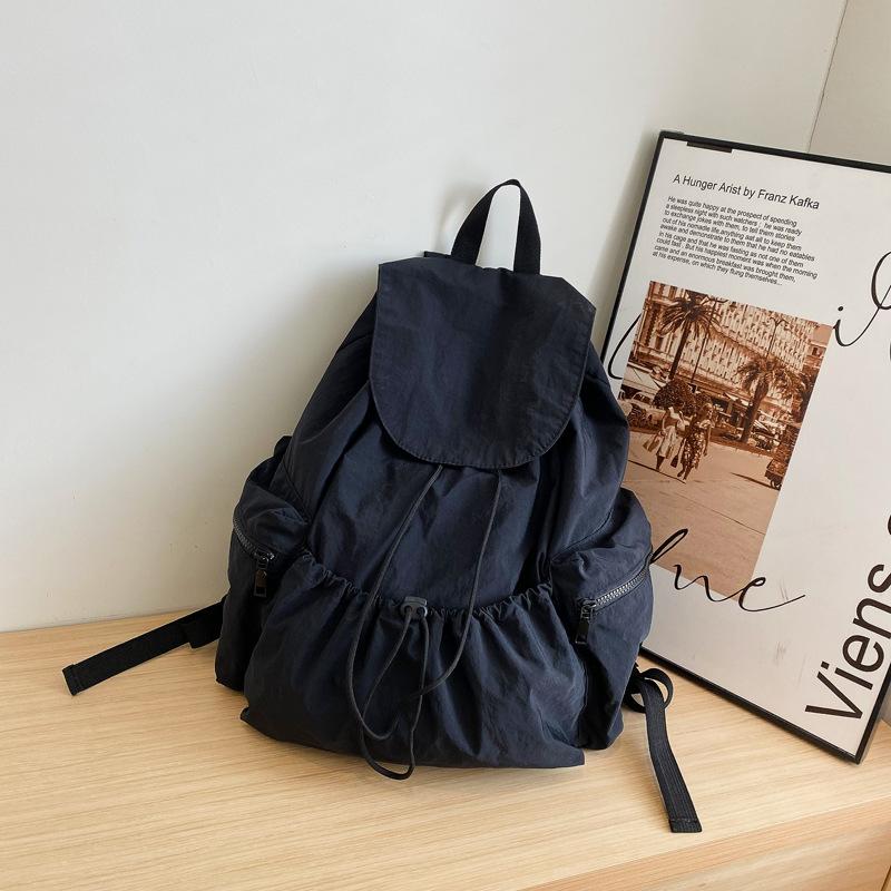 School bag with lazy style pleated drawstring niche design backpack for women, 1011 new casual lightweight backpack, small backpack