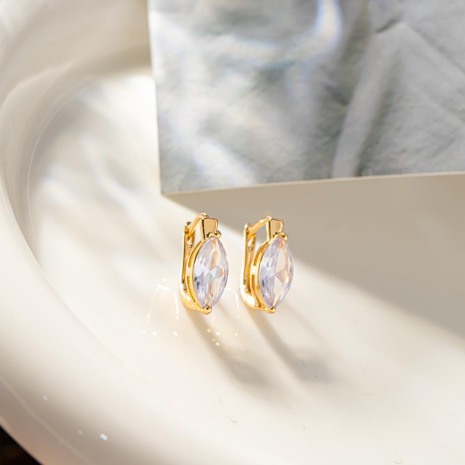 Chic Zirconia Stud Earrings with French Retro Metal Design - Super Shiny and Unique Style