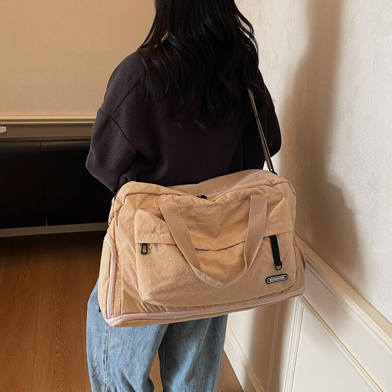 Women's Lightweight Foldable Travel Duffel Bag,Large Capacity Multi Compartment Travel Luggage Bag,Nylon Sports Gym Tote Bags