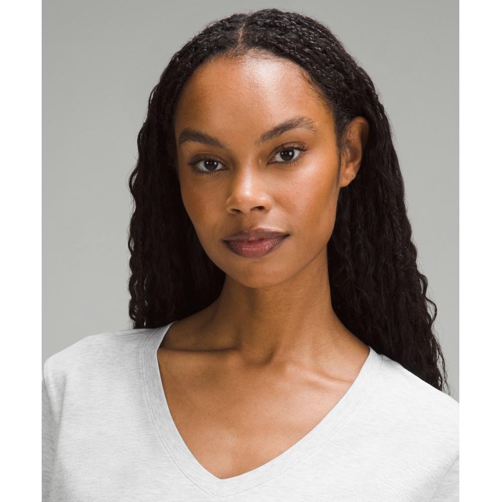 Lululemon LoVe V Neck T shirT heaThered Core ulTra lighT Grey