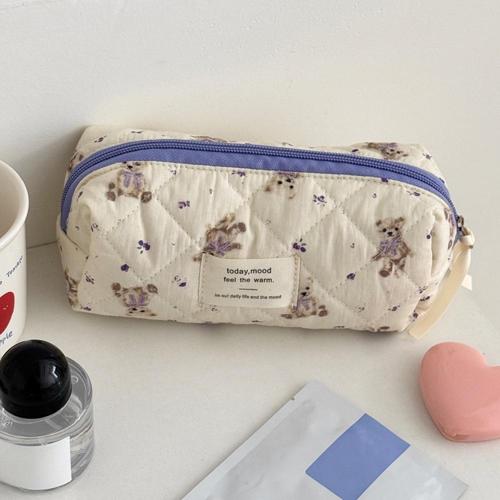 Fashion Women Cartoon Bear Makeup Bag Large Capacity Cute Travel Organizer Quilted Pouch Bag Ladies Toiletry Storage Handbag