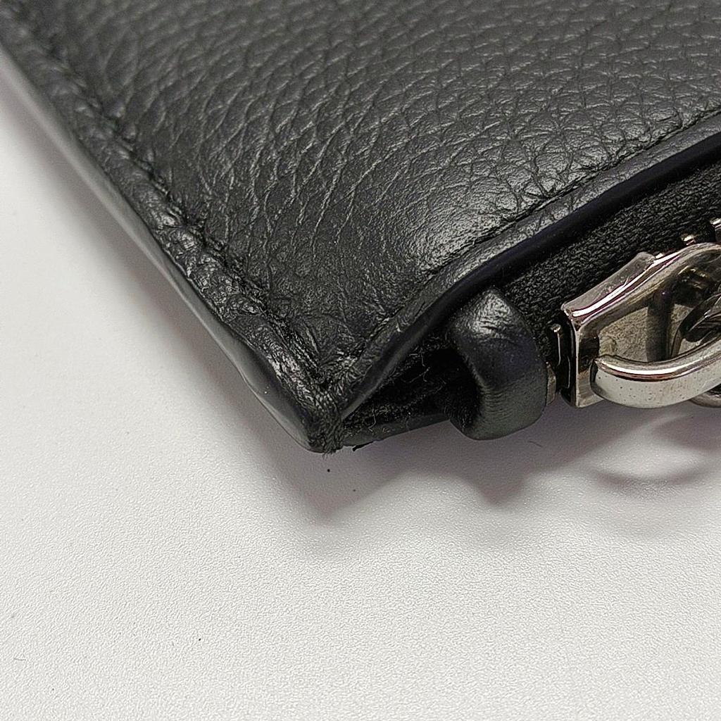 [Pre-Owned] Cd Icon Logo Zip A5 Grain Leather Wallet Clutch - Excellent #WL1RC1