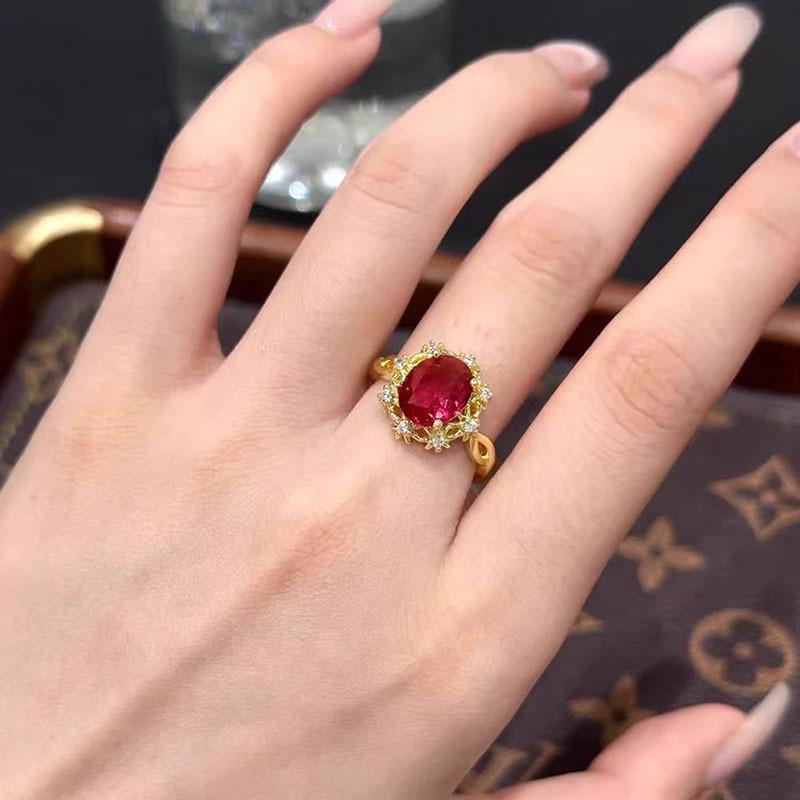 Red Oval Dove Egg Retro Gold Ring: Women's High-End Stackable Index Finger Band
