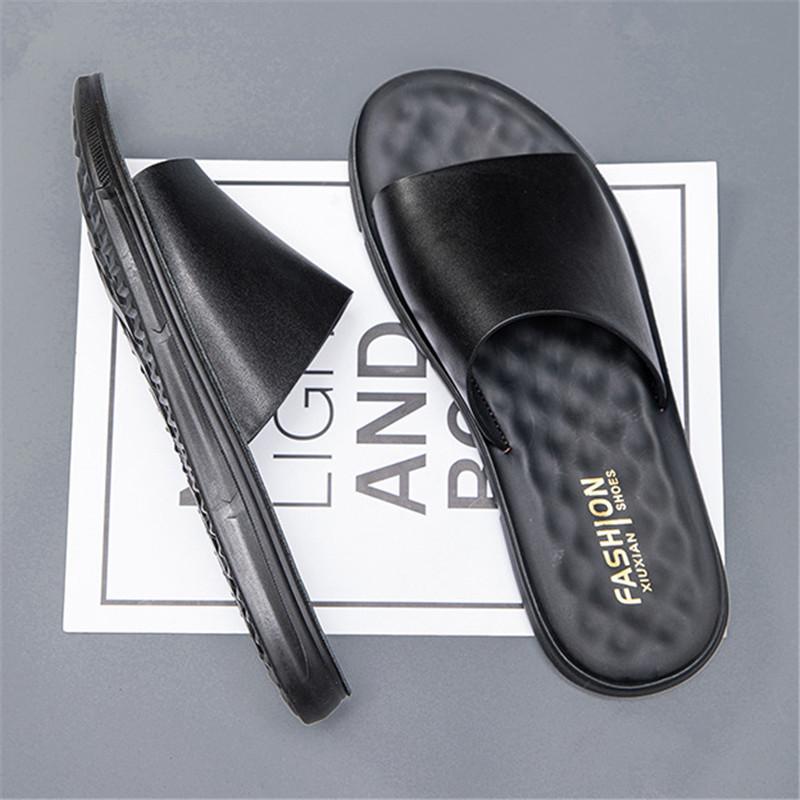 

Новые мужские кожаные сандалии для мужчин, шлепанцы, повседневные тапочки, летняя обувь, противоскользящие, износостойкие, домашние пляжные сандалии 44