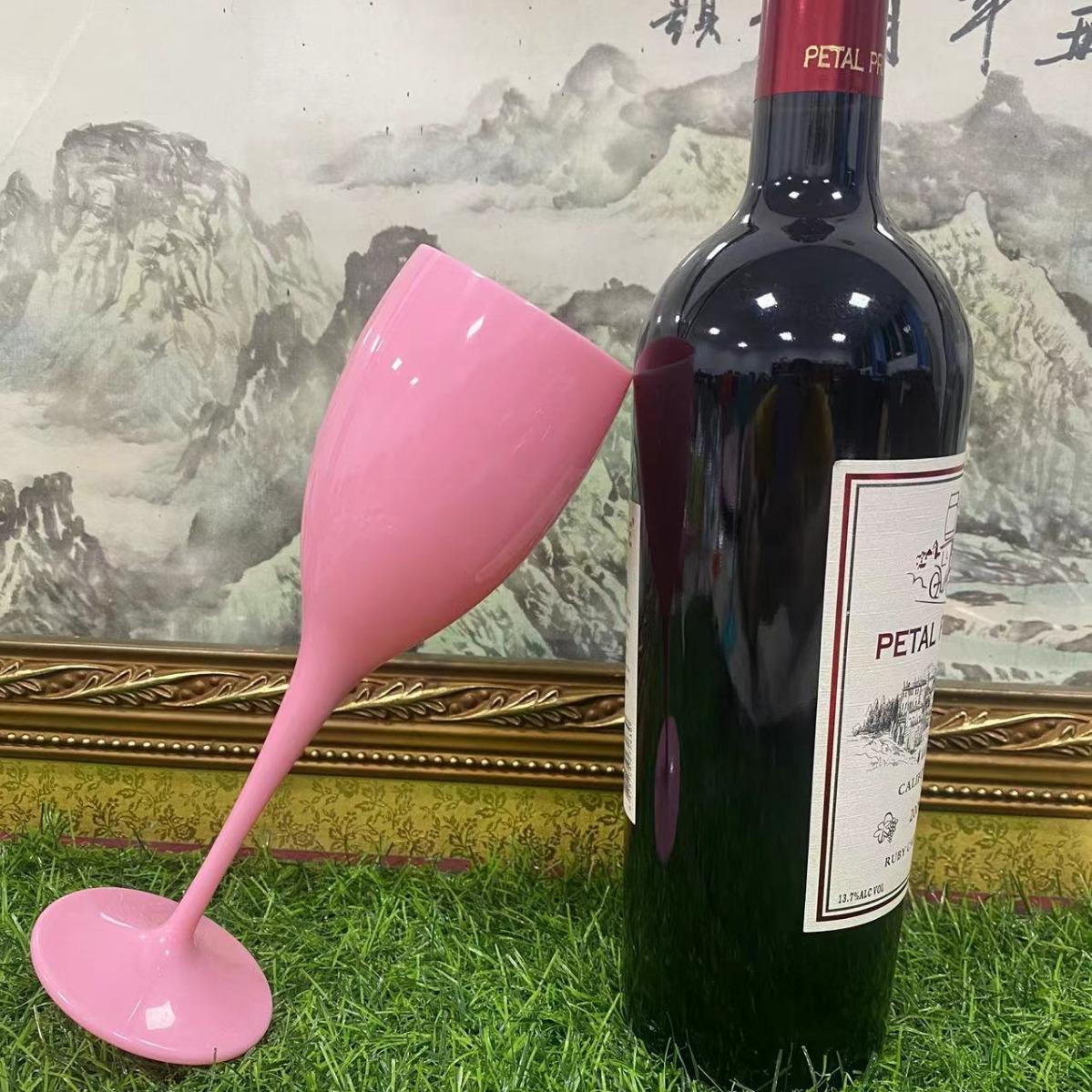 18 oz. High-Stem PS Plastic Wine & Champagne Glass - Color-Changing, Transparent розовый