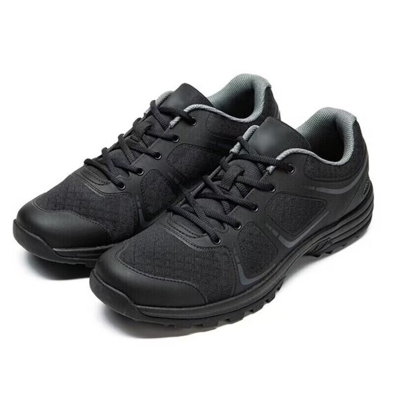 LIECHENG Outdoor Breathable Training Shoes 26
