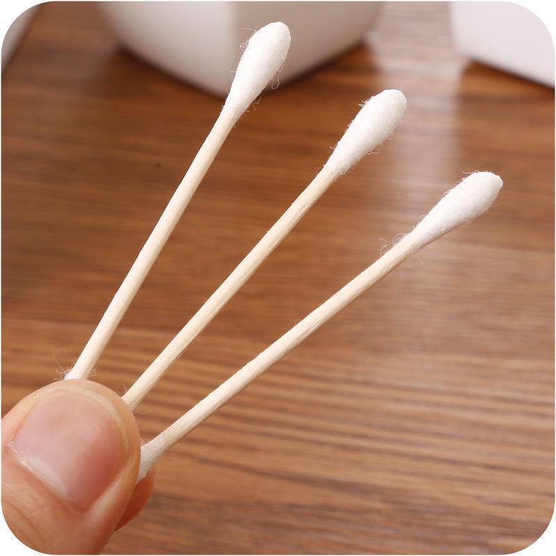 Double-Ended Disposable Cotton Swabs for Makeup Removal, Cleaning, Babies, and Household Use